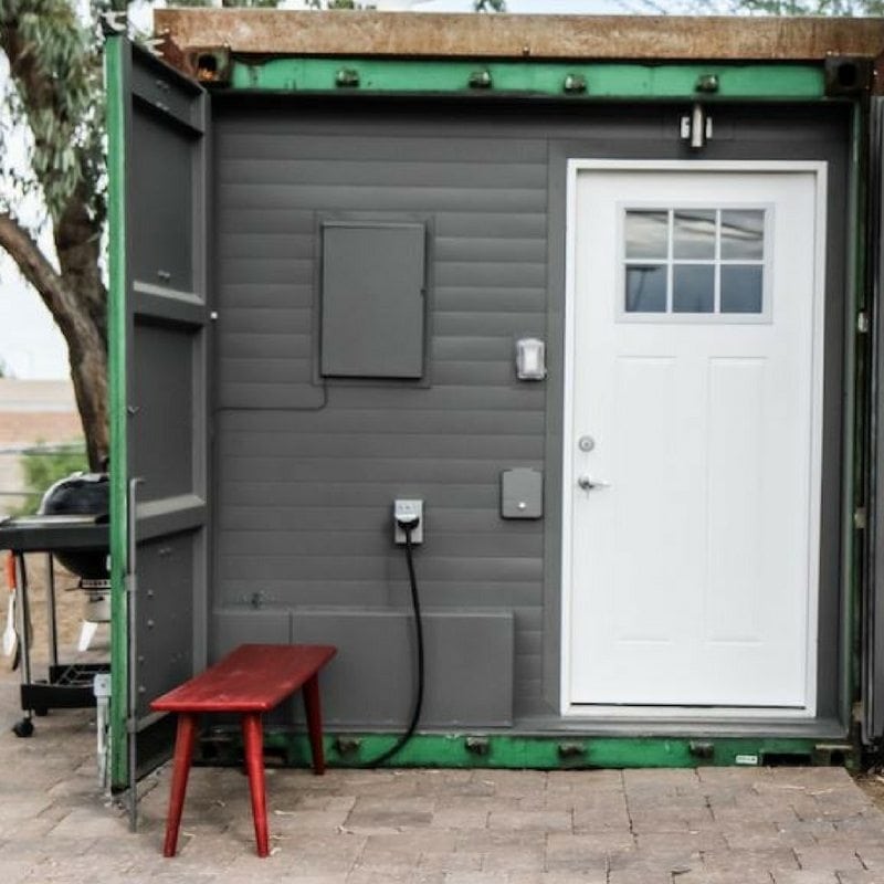 THE BEAR TINY SHIPPING CONTAINER HOME