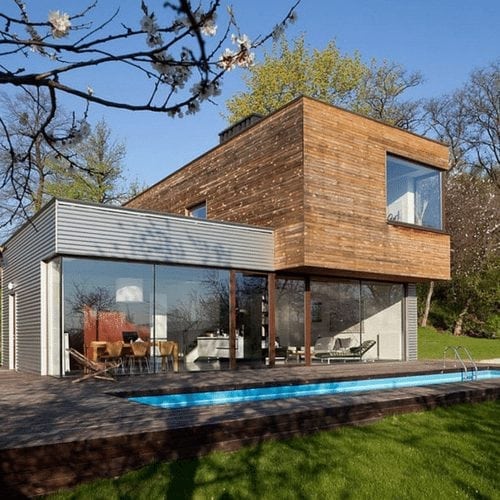 ANTI PATIO SHIPPING CONTAINER HOME
