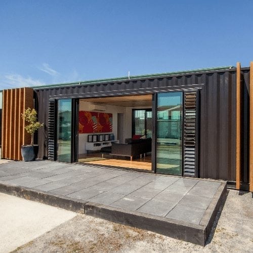 NEW ZEALAND WEEKEND CONTAINER HOME