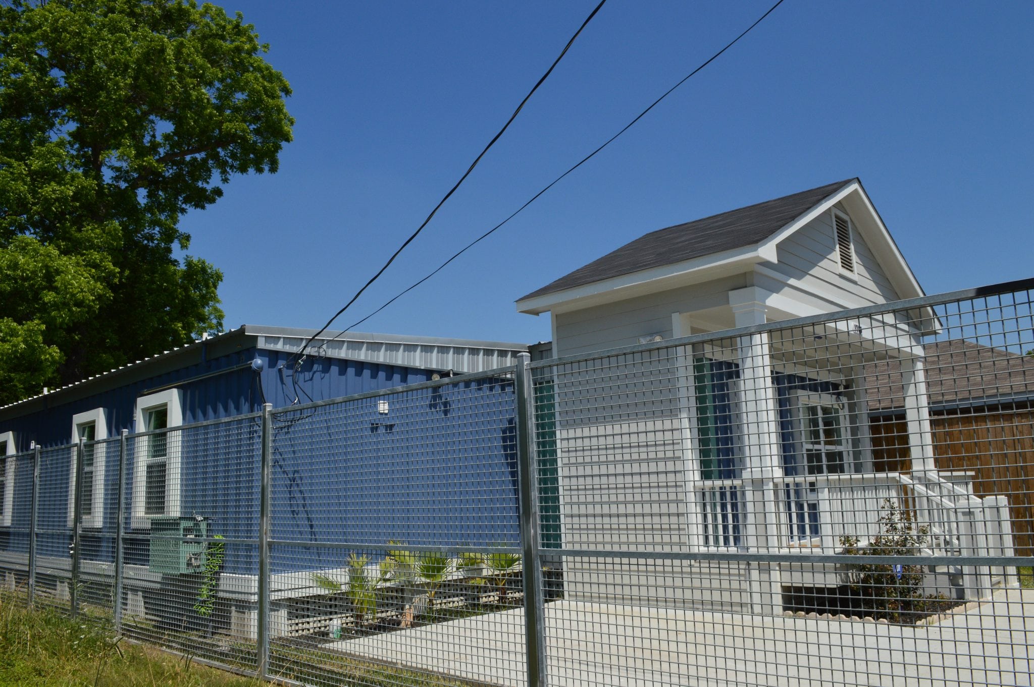 1709 DAN ST. CONTAINER HOUSE