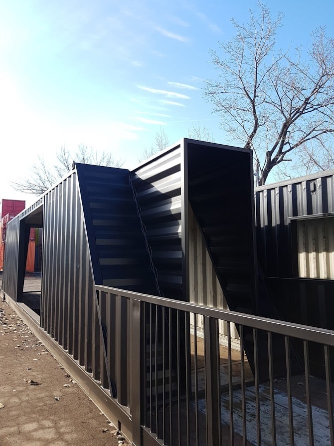 THE TORONTO CONTAINER HOUSE