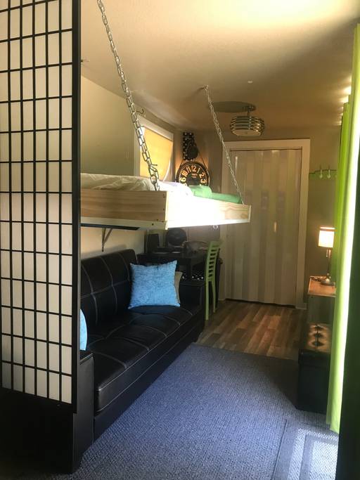 THECONTAINER tiny container home