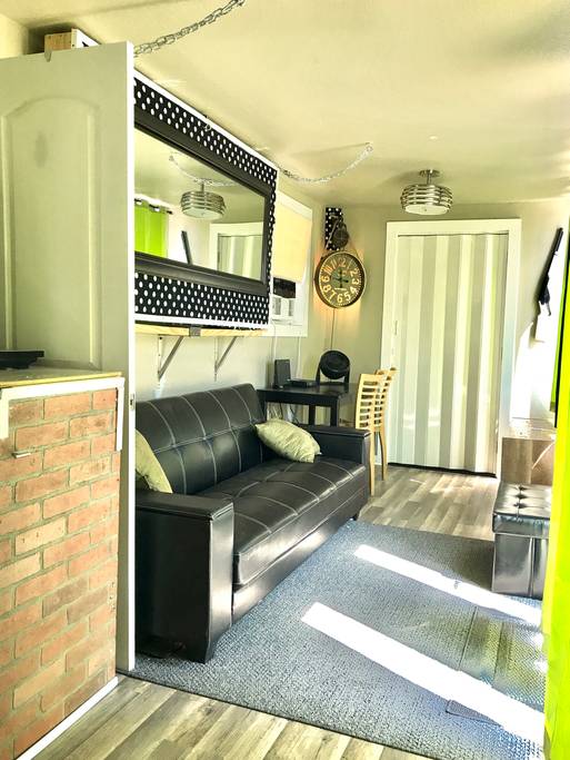 THECONTAINER tiny container home