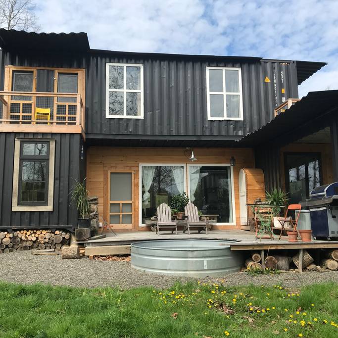 THE CORNILLON SHIPPING CONTAINER HOUSE