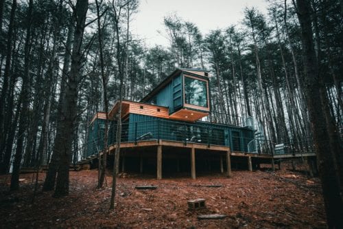 THE BOX HOP CONTAINER CABIN