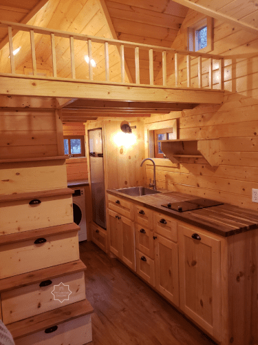 THE HUMMINGBIRD TINY HOME