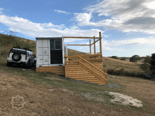 NIEVES TINY CONTAINER HOME