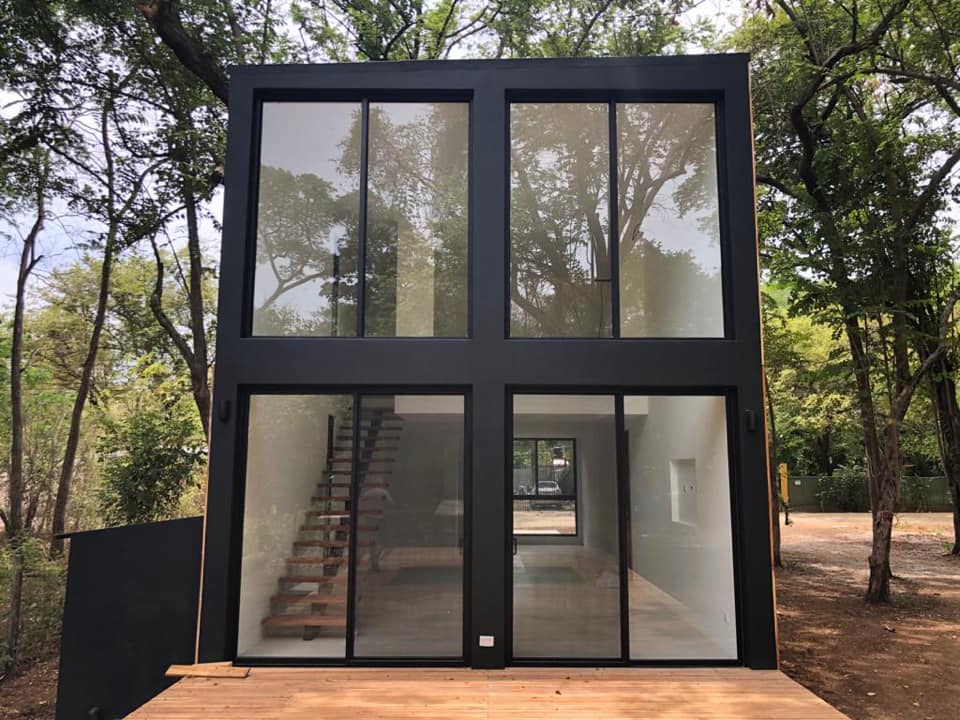 container home in costa rica