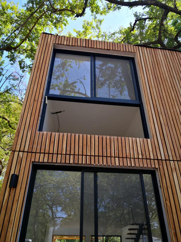 container home in costa rica