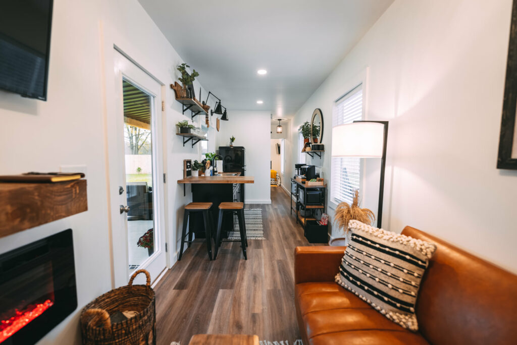 A view of the kitchen area from the living room