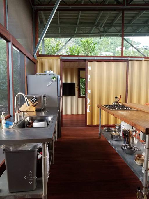 Why Should I Build a Shipping Container Home in Tennessee?