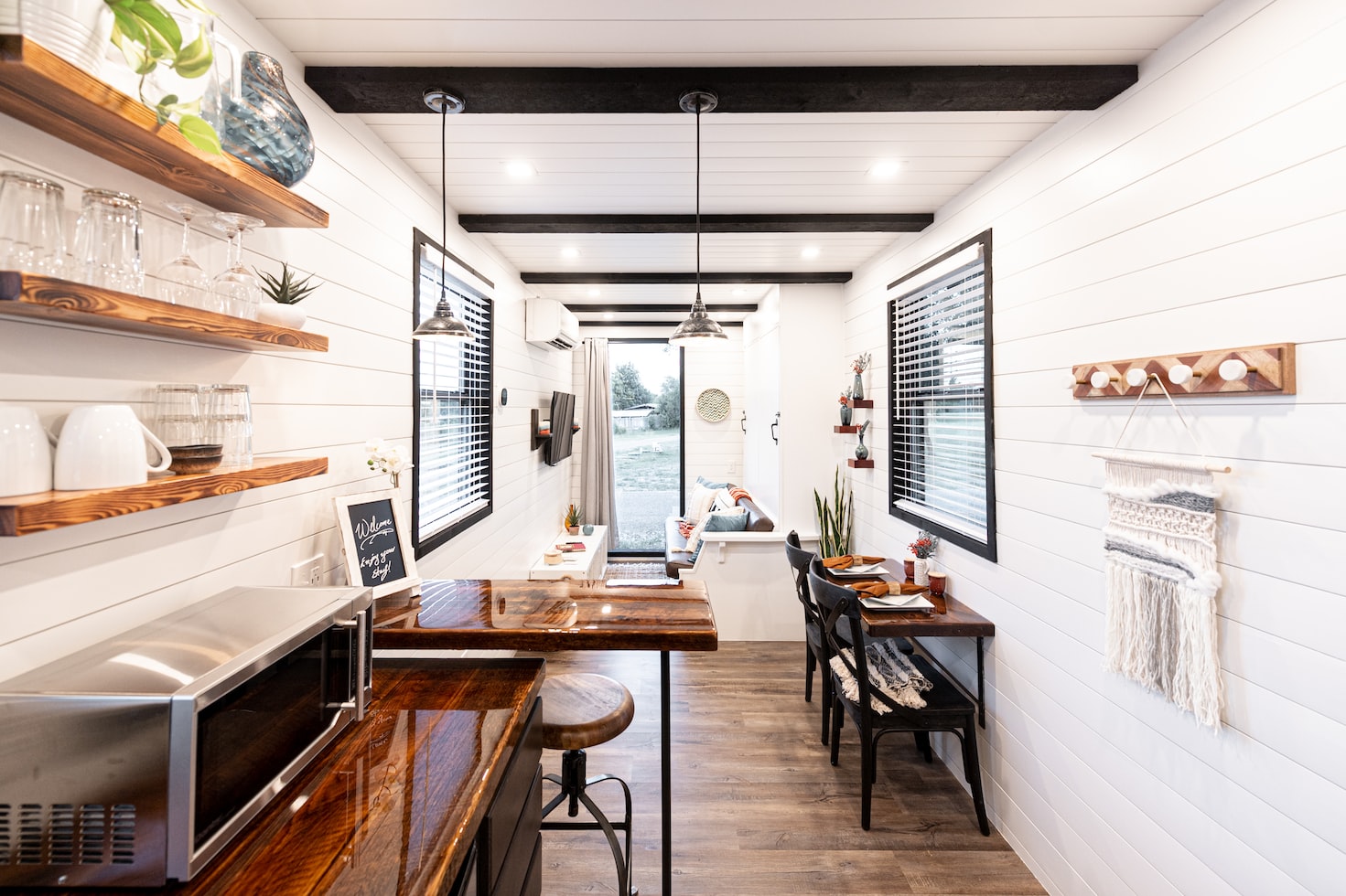 Stylish and Functional Container Home Interior Design Ideas | Container ...